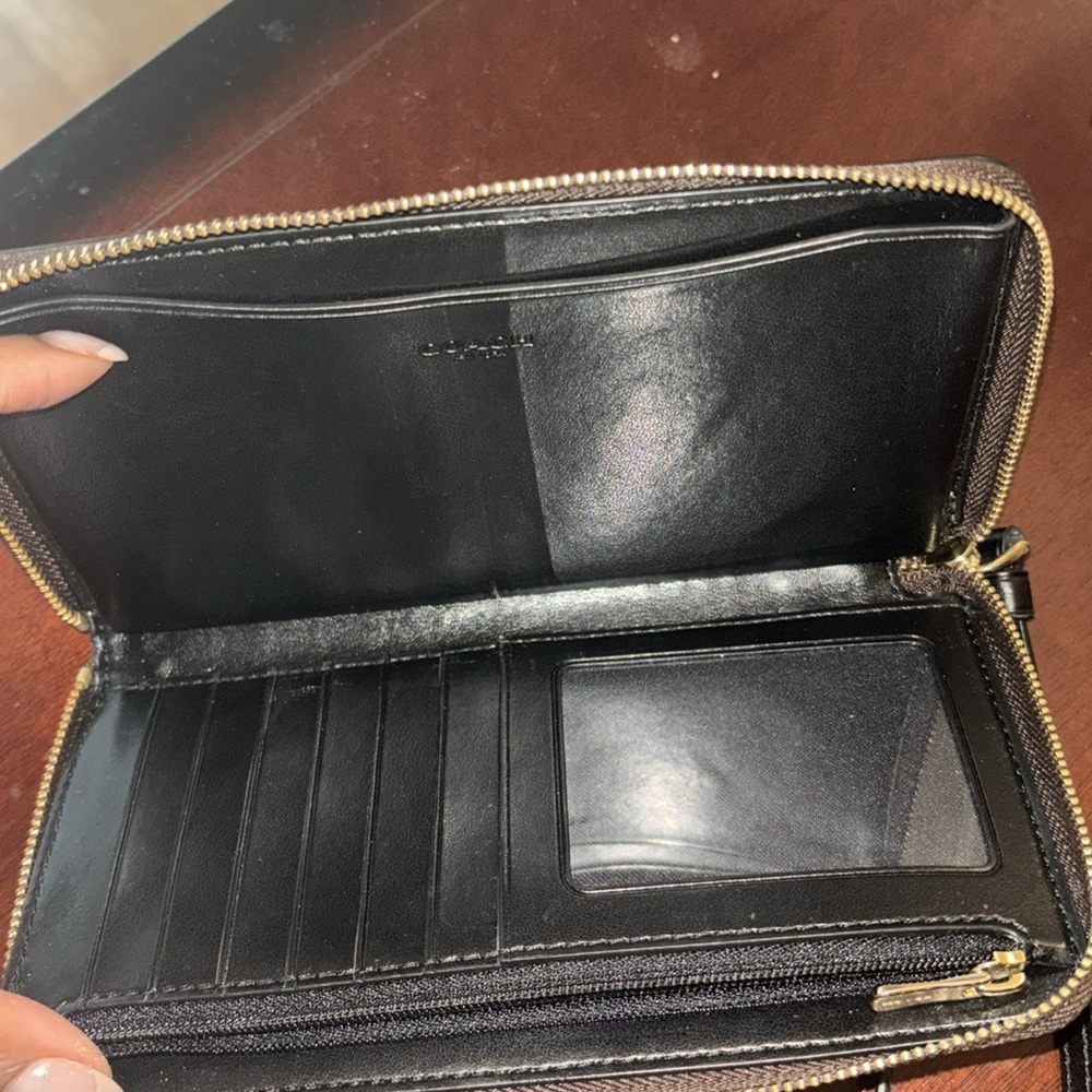 Coach zip around wallet. NWOT. Carried once. - Picture 2 of 4